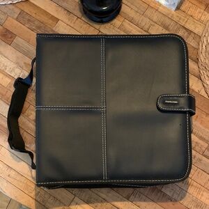 Black cd Bag 💼 💿